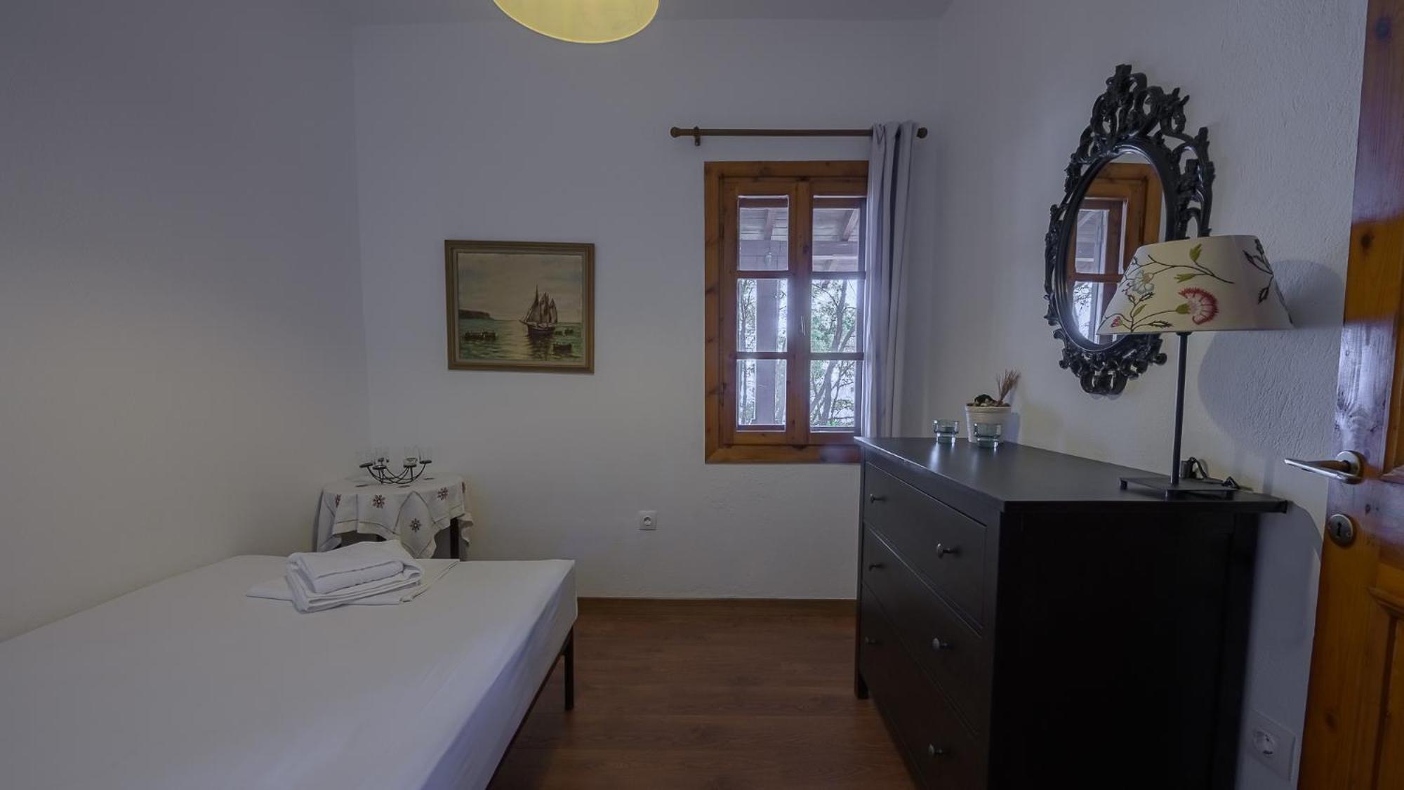 Squirrel Beach Front Villa, Metamorfosi Exteriér fotografie